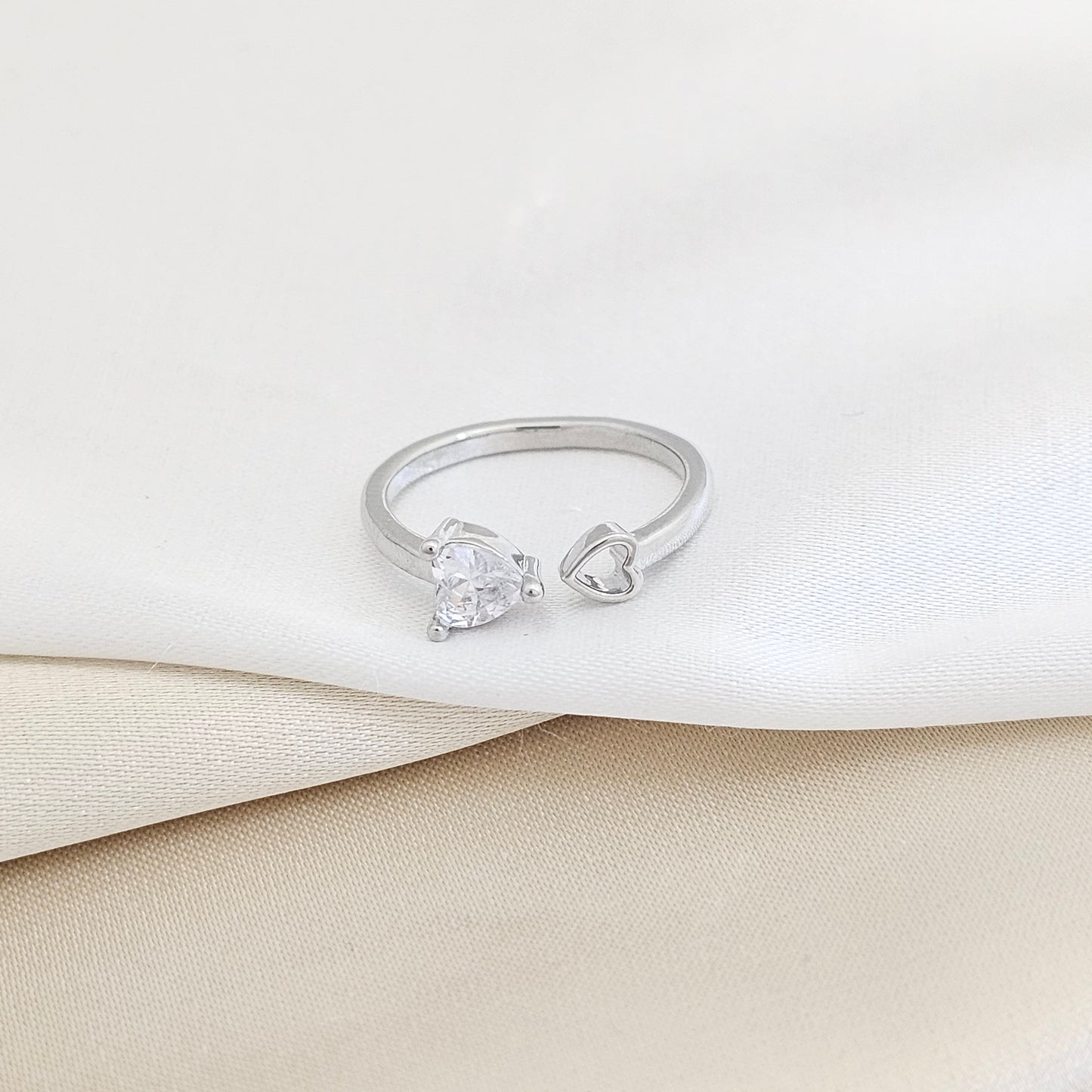 ANILLO LISO DOBLE CORAZON CIRCON PLATEADO RF K7697