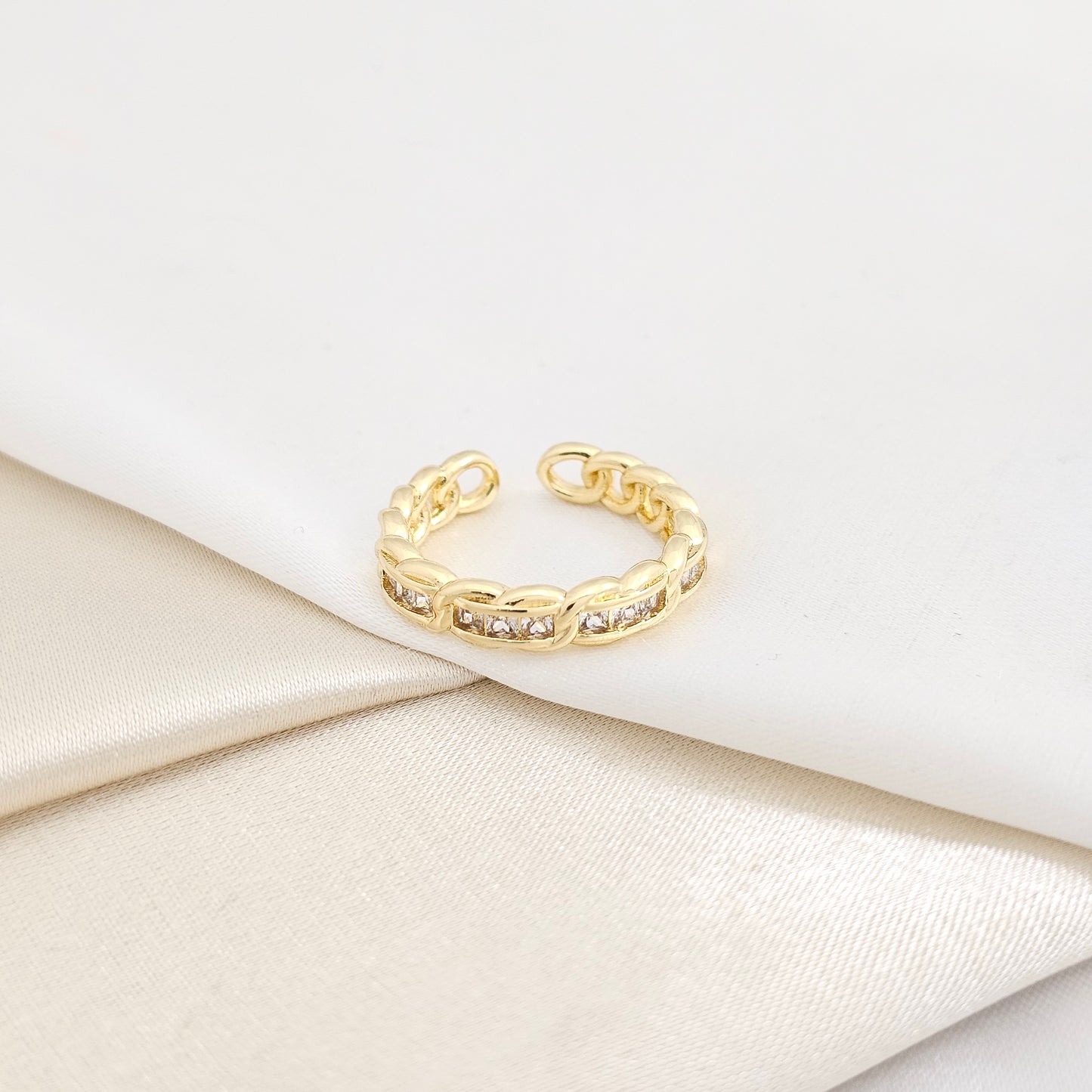 ANILLO CUBANO DORADO CON CIRCONES CRISTAL RF K7749