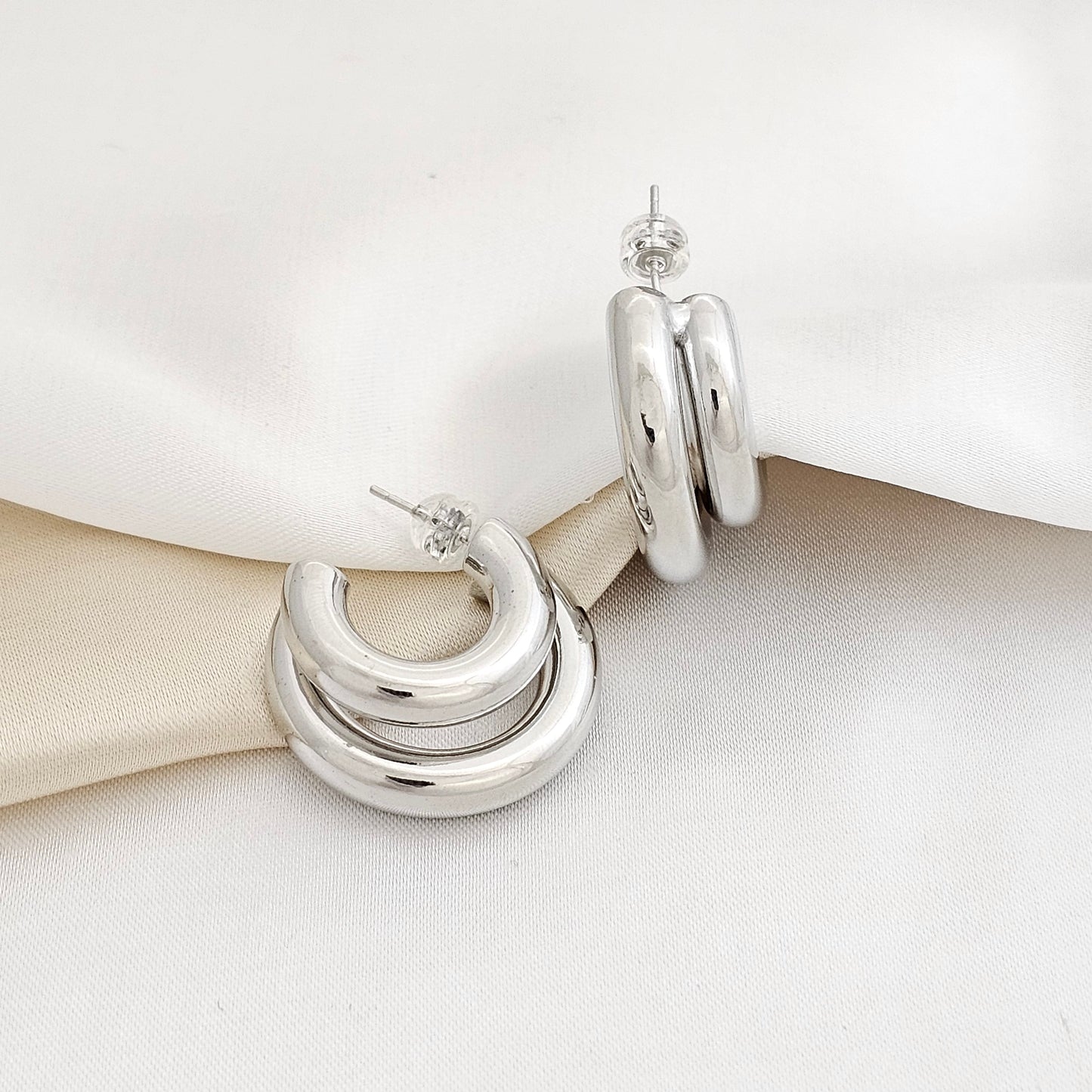 TOPO 2 LINEAS CIRCON PLATEADO RF K2502