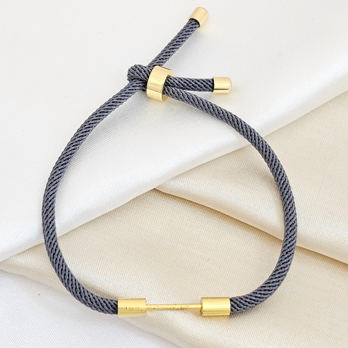 PULSERA CORDON GRIS OSCURO PARA DIJE DORADO RF K5597