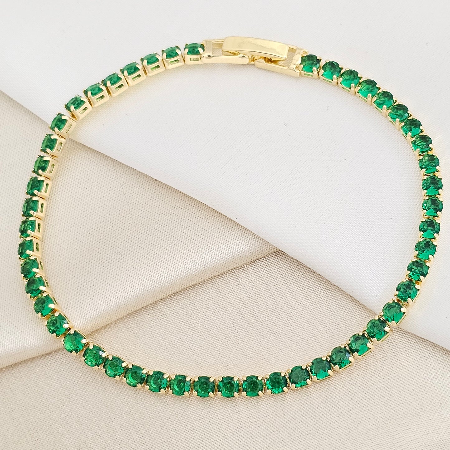 PULSERA CIRCONES VERDES CON BROCHE DORADO RF K7758