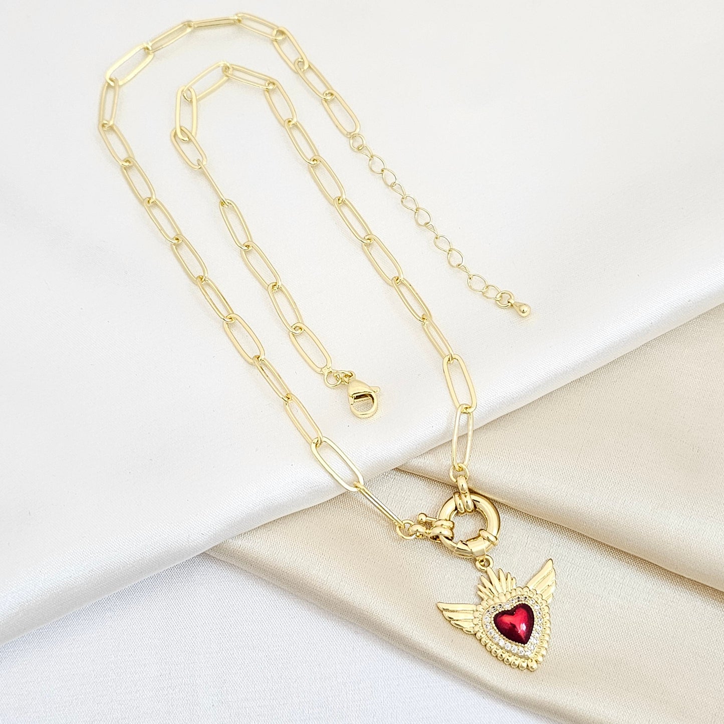 CADENA AROS CON DJE CORAZON ROJO Y ALAS DORADO RF K5591