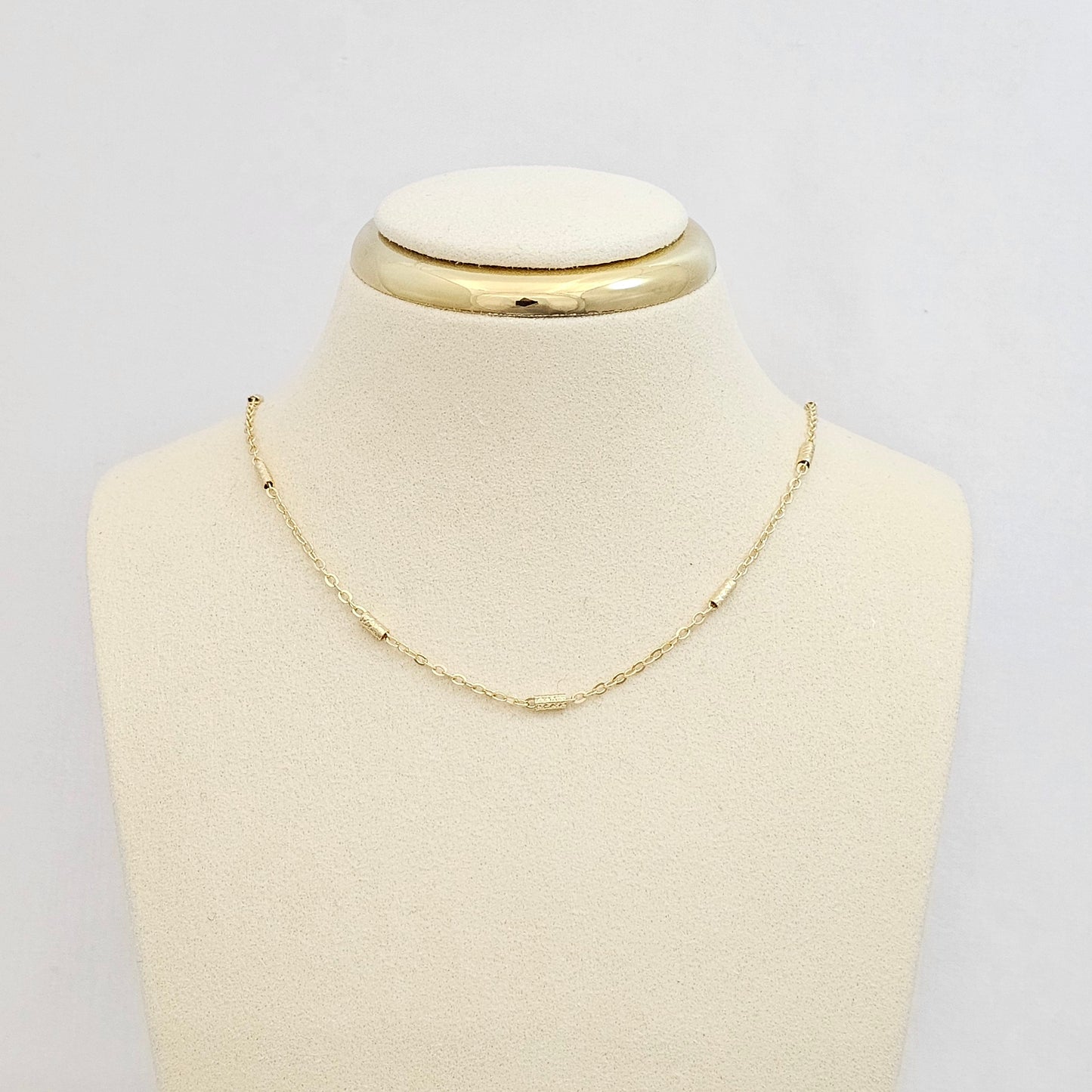 CADENA CANUTILLO RAYADO Y AROS CON EXTENSOR DORADO RF K7527