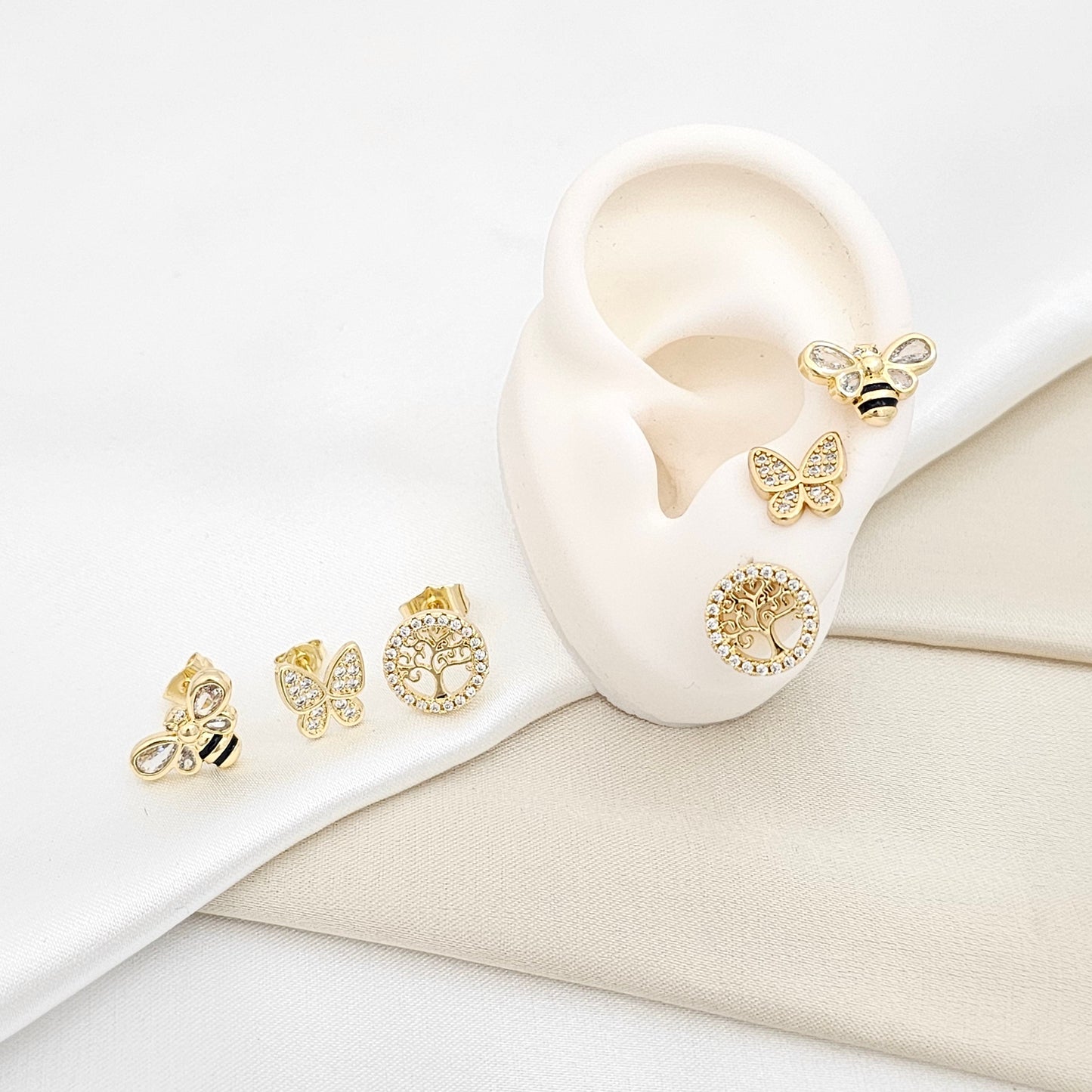 SET TRES TOPOS MARIPOSA ARBOL Y ABEJA DORADO RF K6534