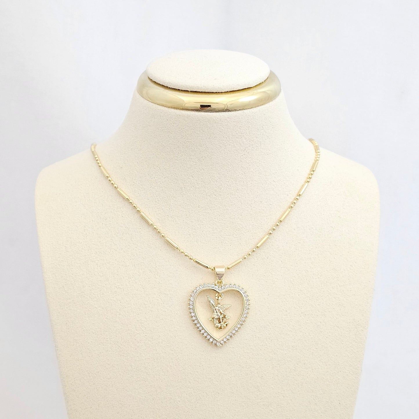 DIJE CORAZON CIRCONIAS CON SAN MIGUEL ARCANGEL RF K6469