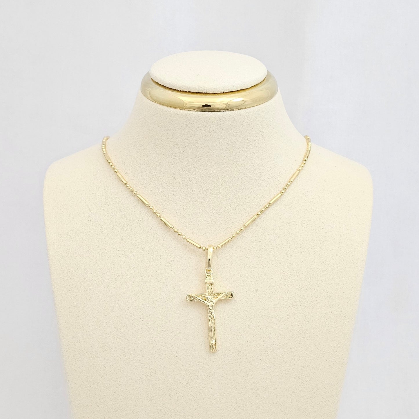DIJE CRISTO DORADO RF K6808