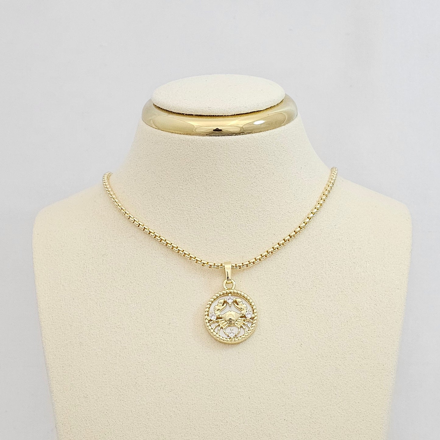 DIJE CIRCULO NARCAR SIGNO CANCER DORADO RF K7574
