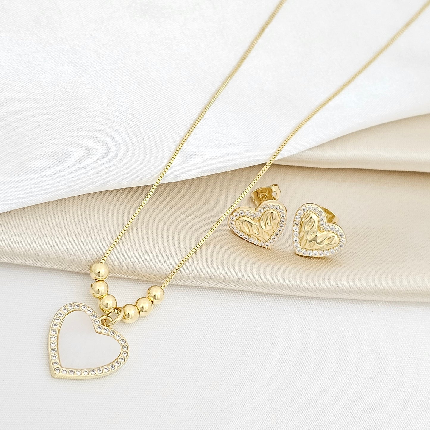 SET CADENA Y TOPO CORAZON CON NACAR DORADO RF K6199