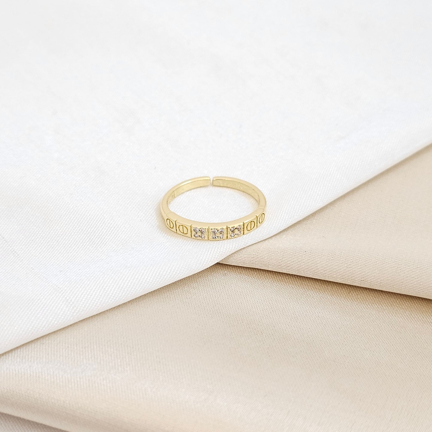 ANILLO CT KINGDOM AJUSTABLE LAM 18K RF 13105 B/13105