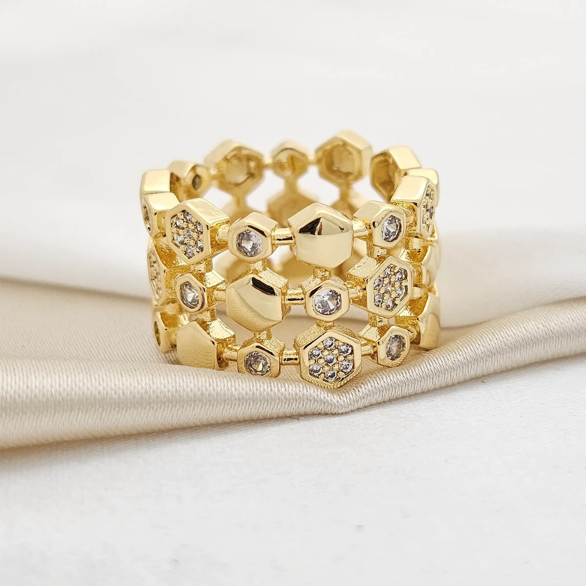 Anillo Figuras Rectangulares Circones Dorado Rf K3713