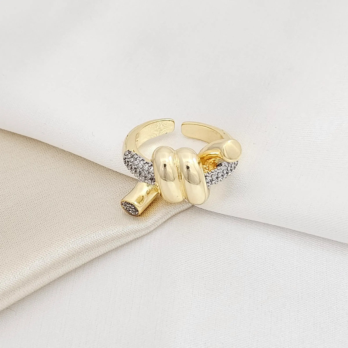 Anillo Nudo Liso Dorado Circones Plateado Rf K5526