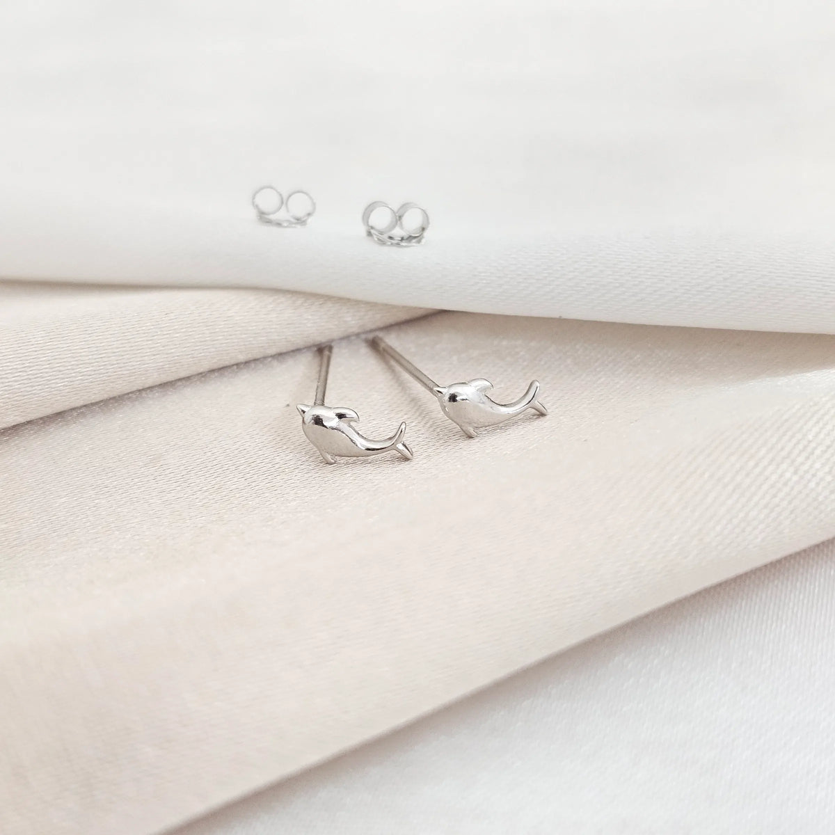 Areta Topo Dolphin 7X3Mm Plata B/S/30025/Cont