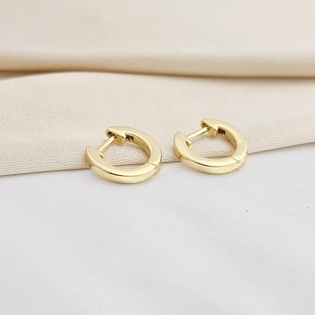 Arete Candonga Avalon 10Mm Lam 18K B/30059