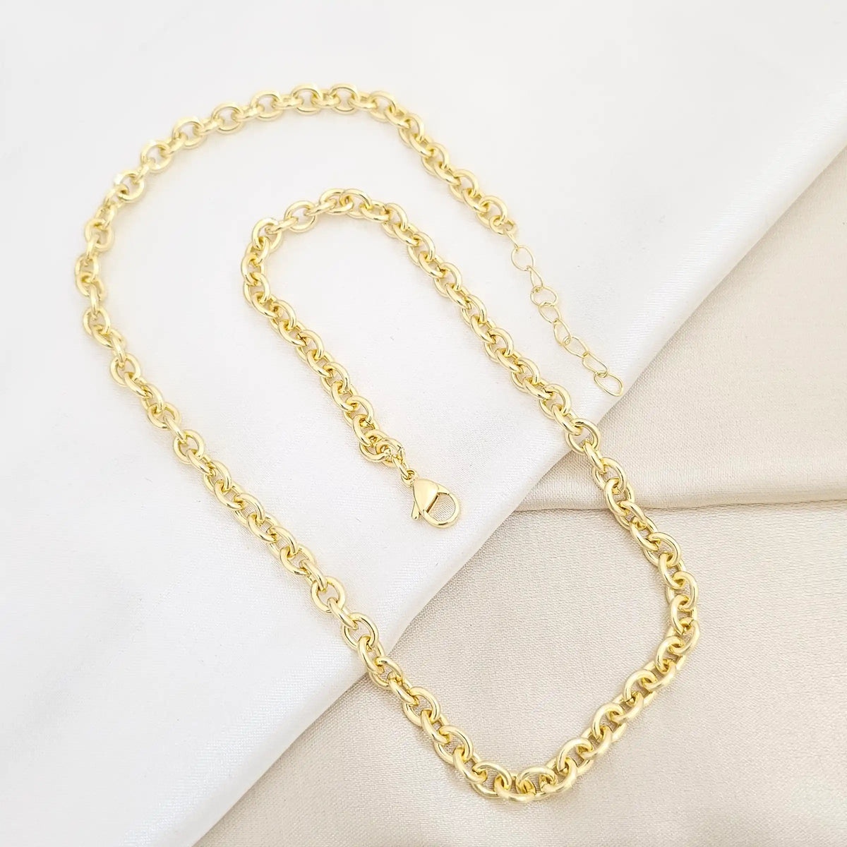 Cadena Aros Gruesos 4Mm Con Extensor Dorado Rf K4526