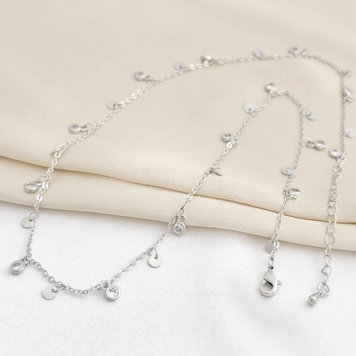 Cadena Circulos Cristal Y Liso Plateada Con Extensor Rf K8349