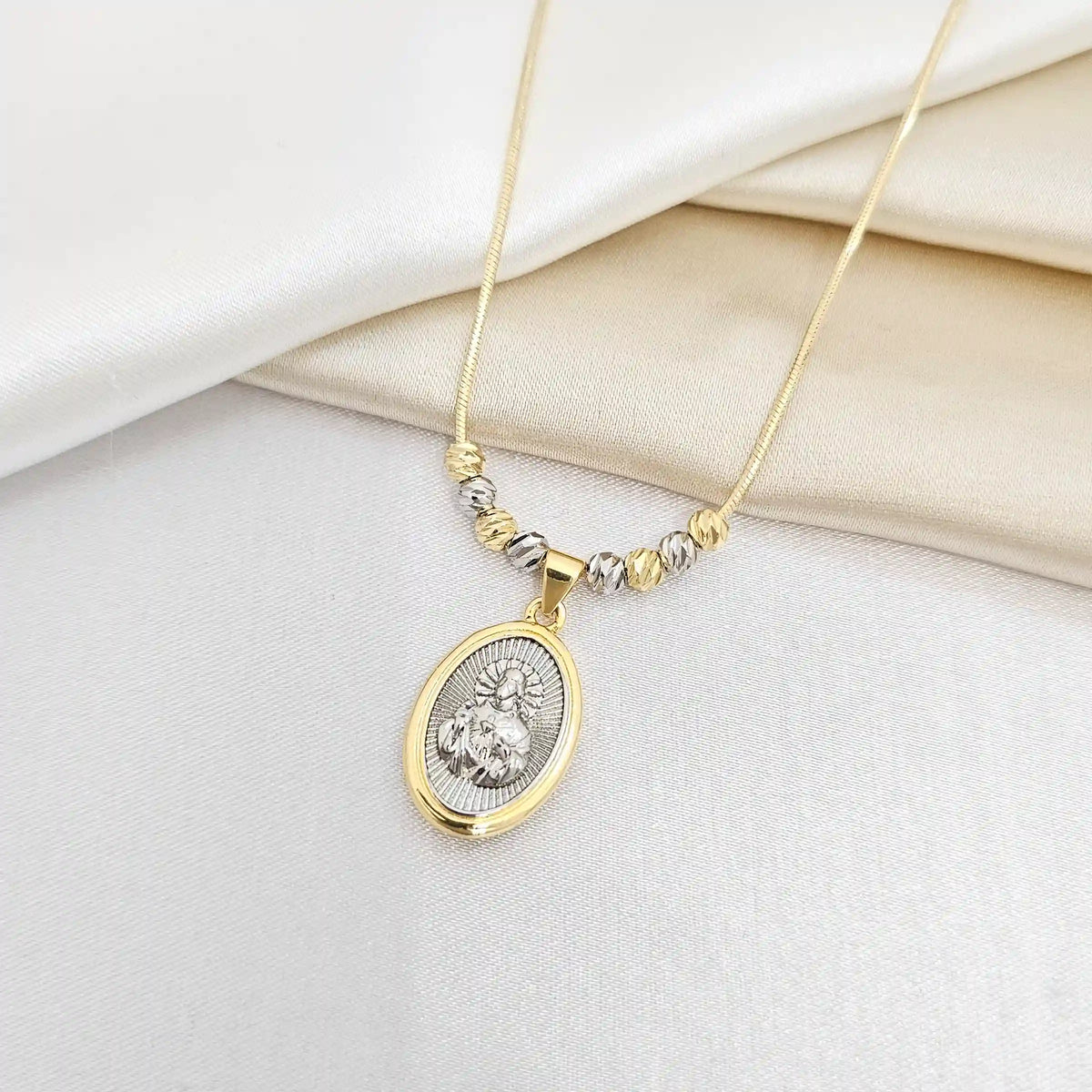Cadena Cola Raton Dorado Dije Jesus Plateado Rf K6933