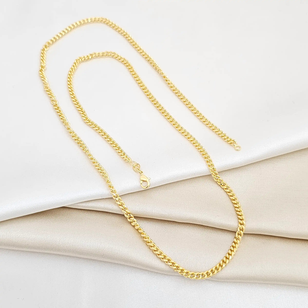 Cadena Cubana Eslabon U 4 Mm 65 Cms Lam 18K Rf B/42388