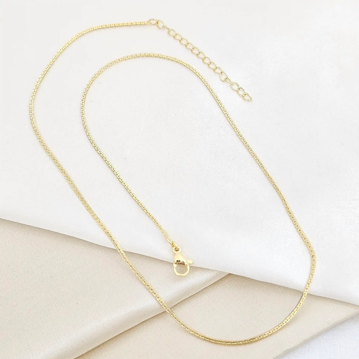 Cadena Elegante Cuadrada Con Extensor Dorado Rf K7523