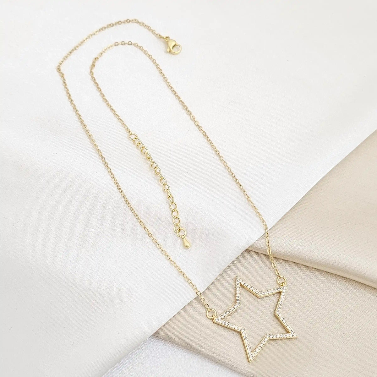 Cadena Mini Aros Dorado Dije Estrella Grande Rf K6781