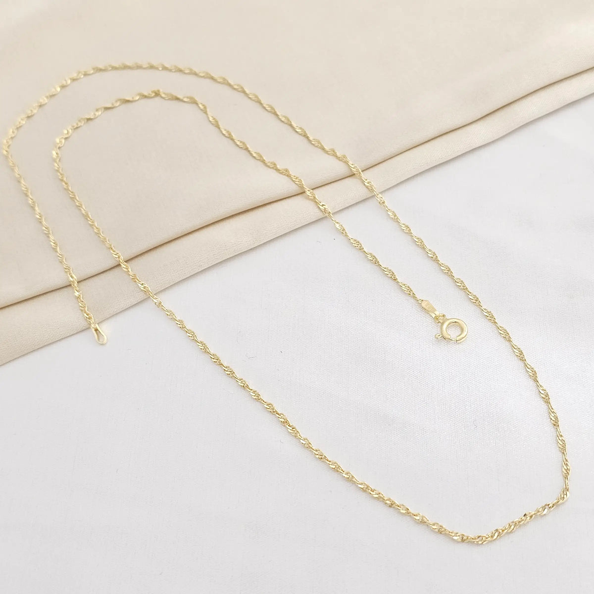 Cadena Singapur It 1.7Mm 65 Cms Lam 18K B/45048