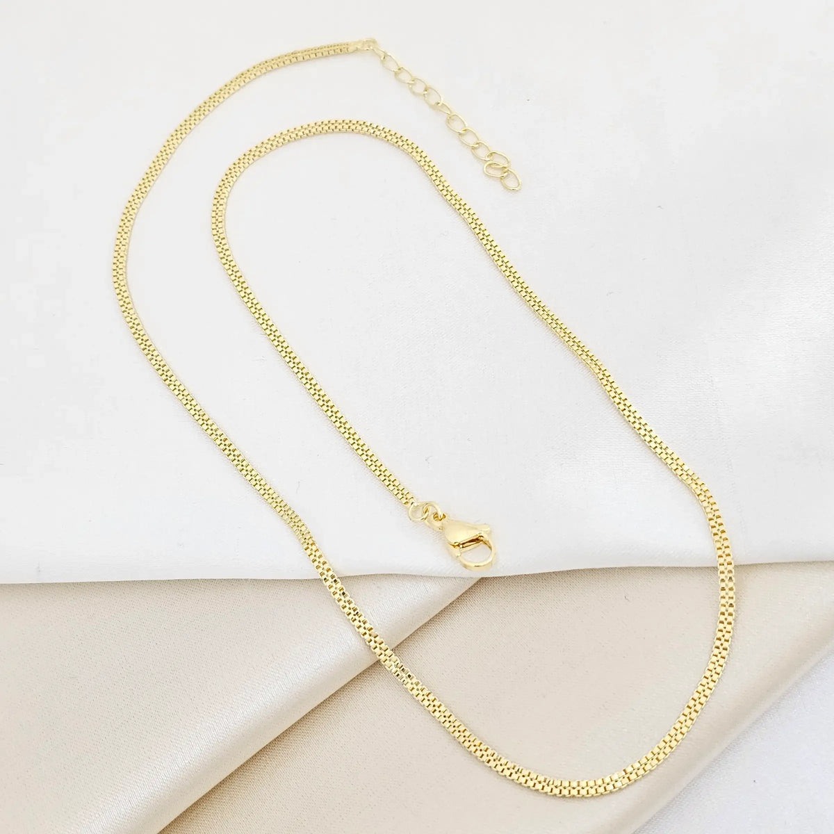 Cadena Veneciana 2Mm Con Extensor Dorado Rf K7304