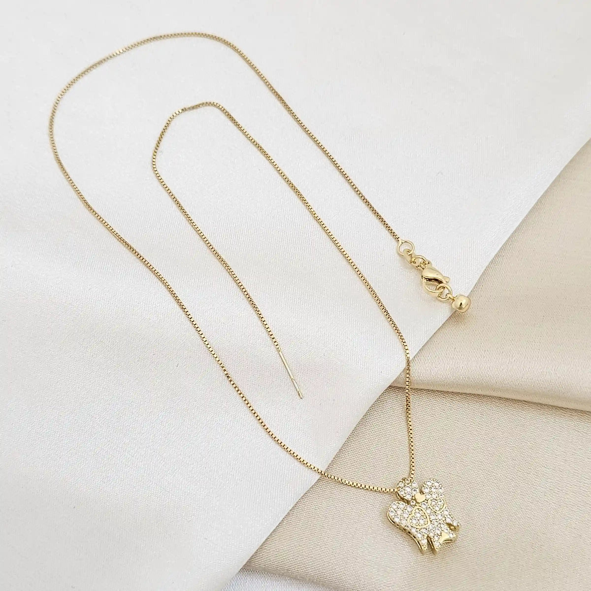 Cadena Veneciana Punta Aguja Dije Angel Dorado Rf K6786