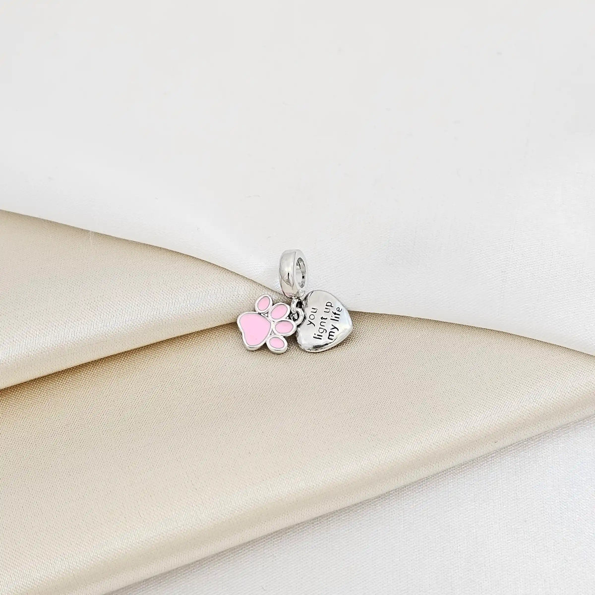 Charm Corazon Plateado Y Huella Rosa Rf K7279