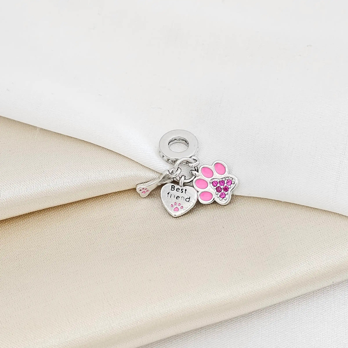 Charm Huella Rosa Corazon Y Hueso Plateado Rf K7283