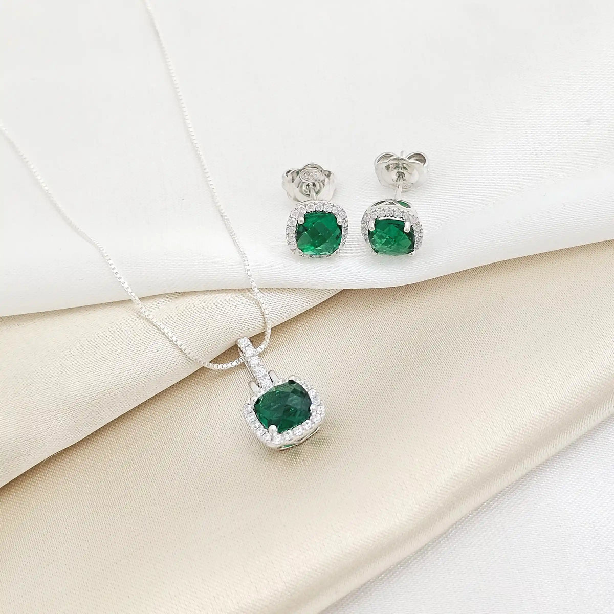Conjunto Pave Circon Verde Plata 925 B/S/75001