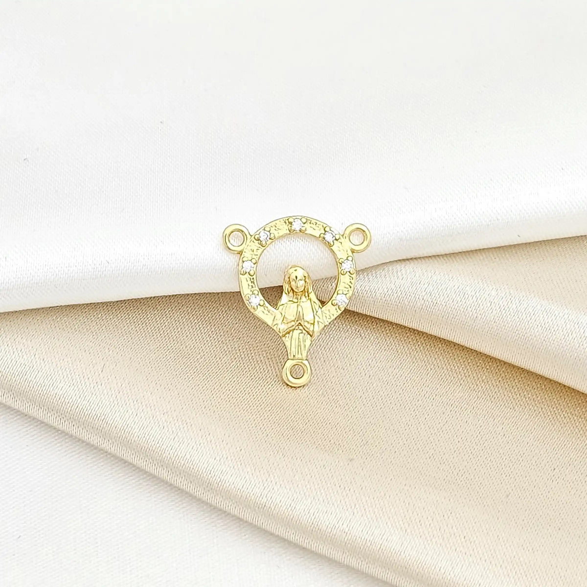 Crucero Con Circonias 1.8 Cms Cristal Lam18K Rf 24555-Cristal