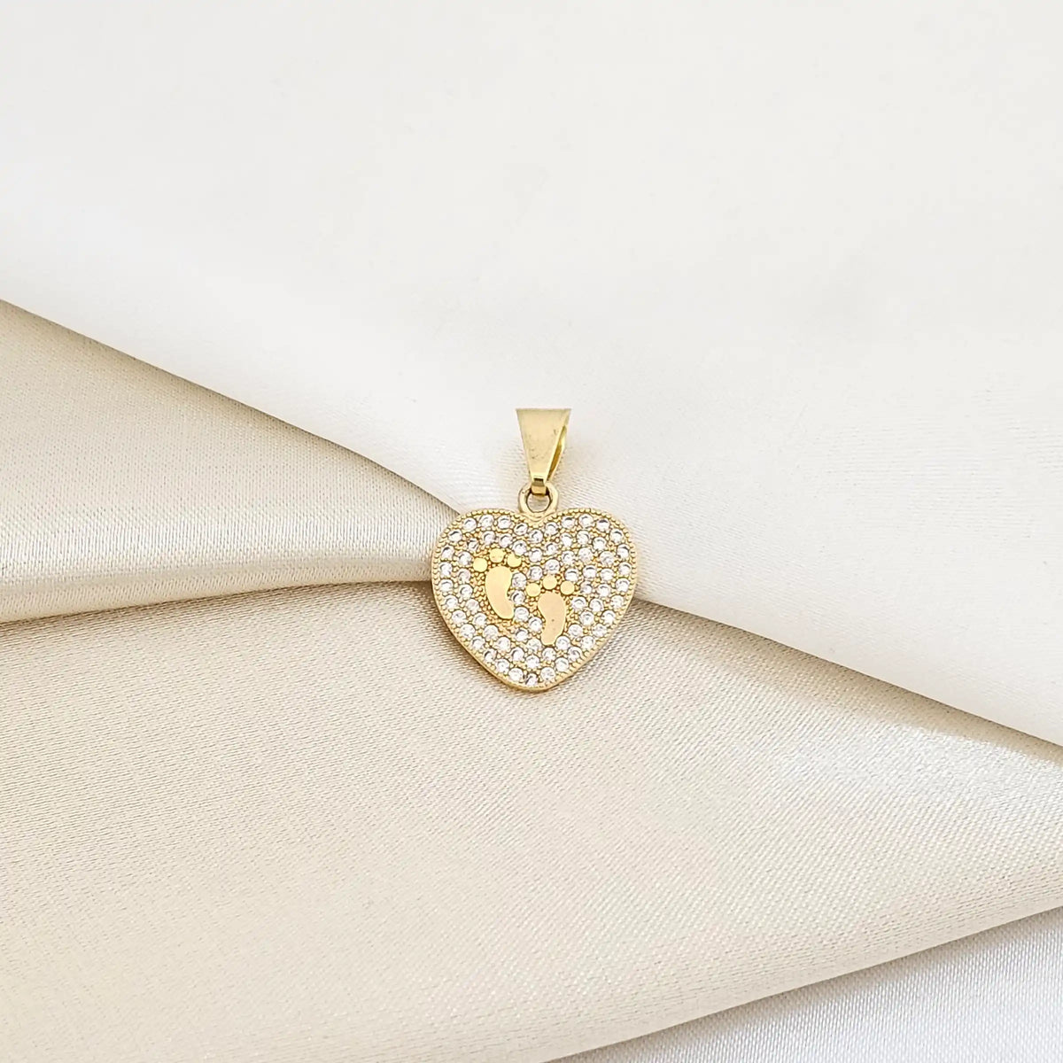 Dije Corazon Huellas Circonias Lam 18K - 24482