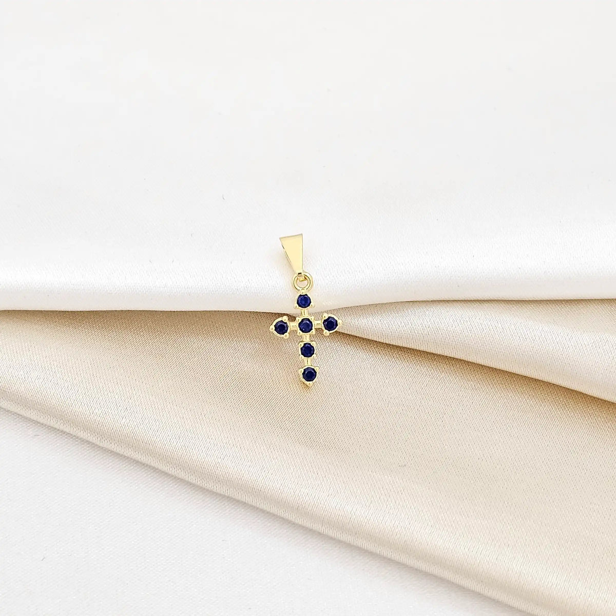 Dije Cruz 6 Circonias Lam 18K Rf 23128-Azul