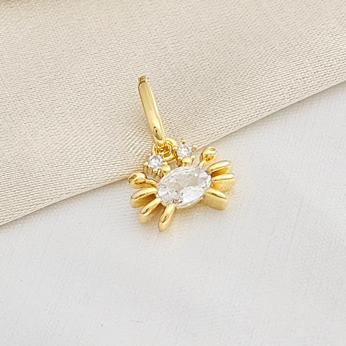 Dije Krabs Lam 18K B/23358