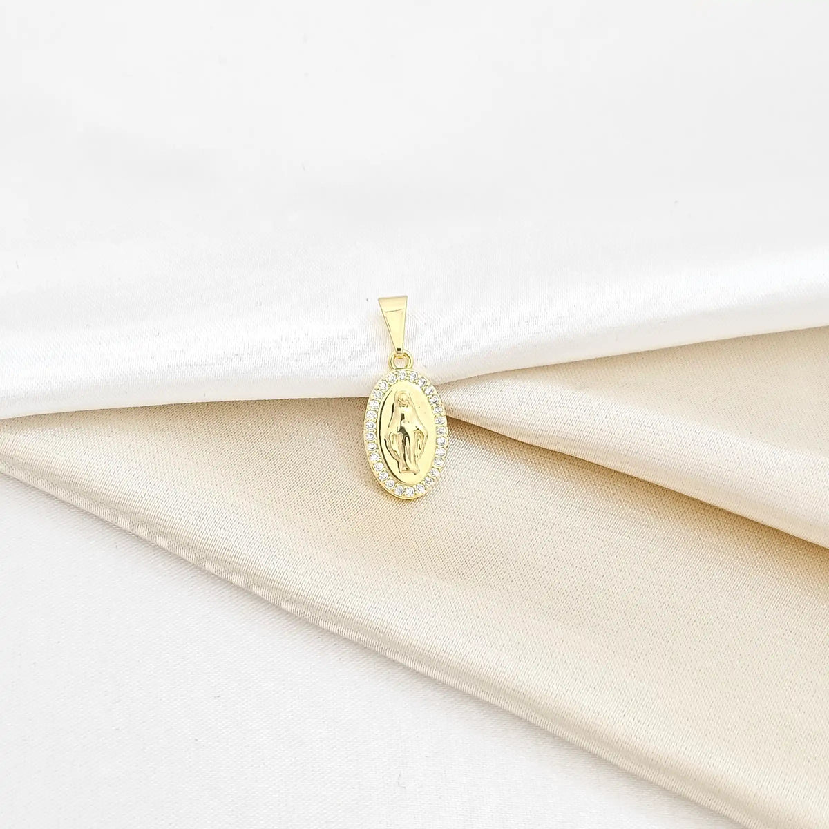 Dije Milagrosa Con Circonias Cristal Lam18K - 23219