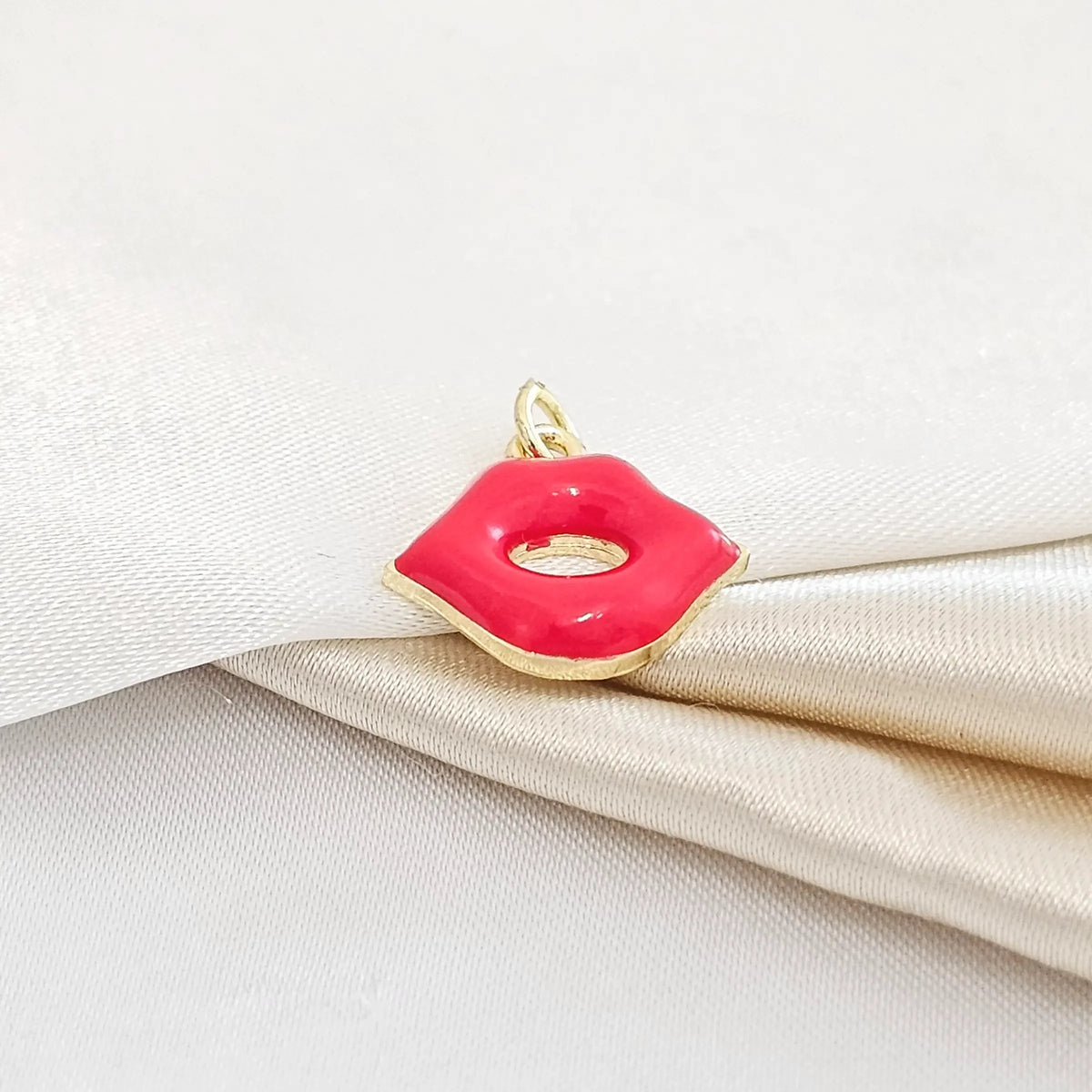 Dije Mini Beso Rojo Rf K5034
