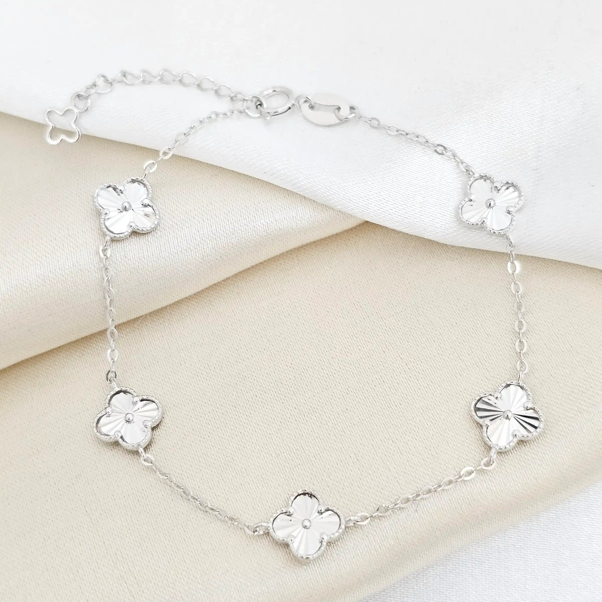 P Mini Clover 0.7 Mm 15 Cms + Ext Plata 925 Rf B/S-50046