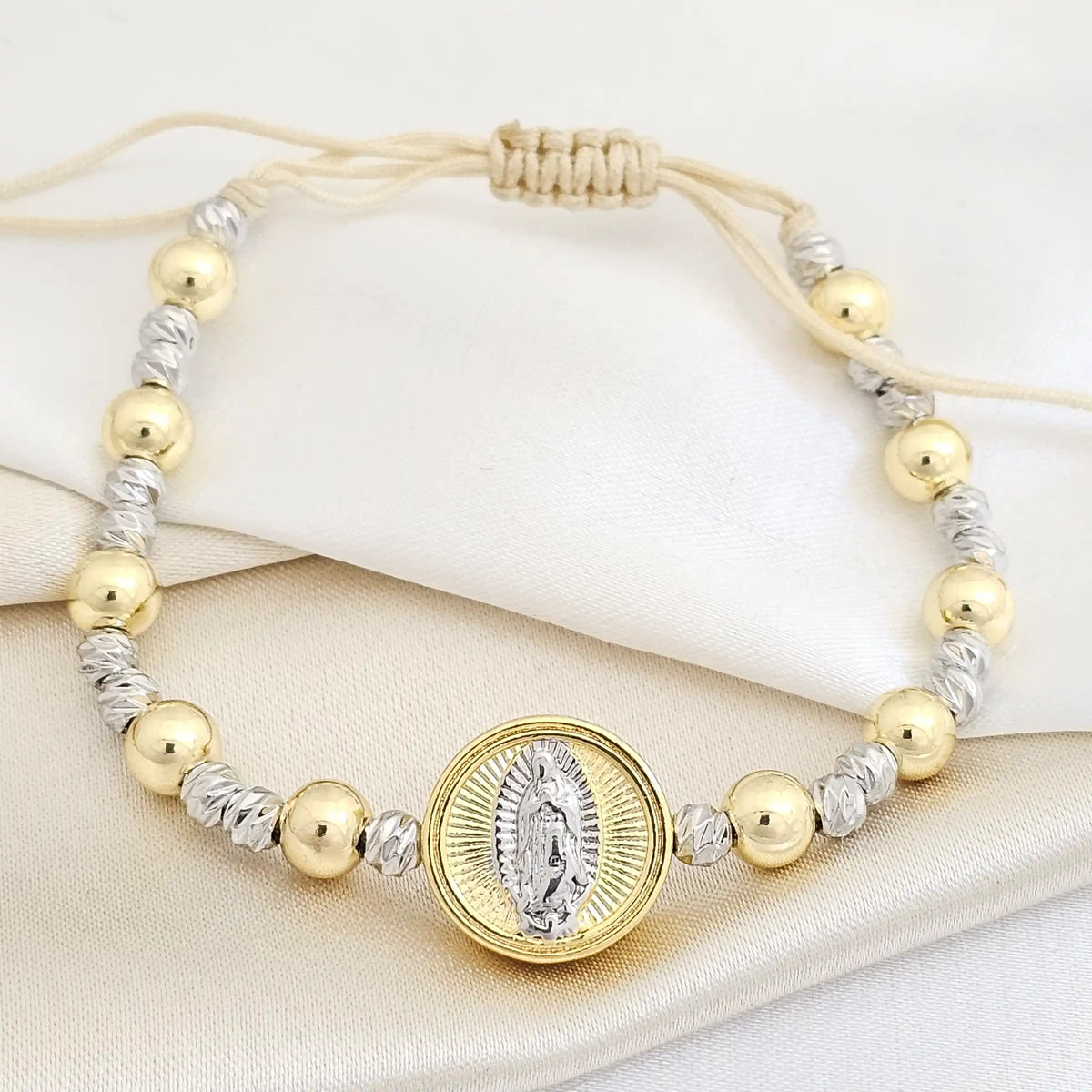 Pulsera Balines Dorado Y Plateado Dije Virgen Guadalupe Rf K7708