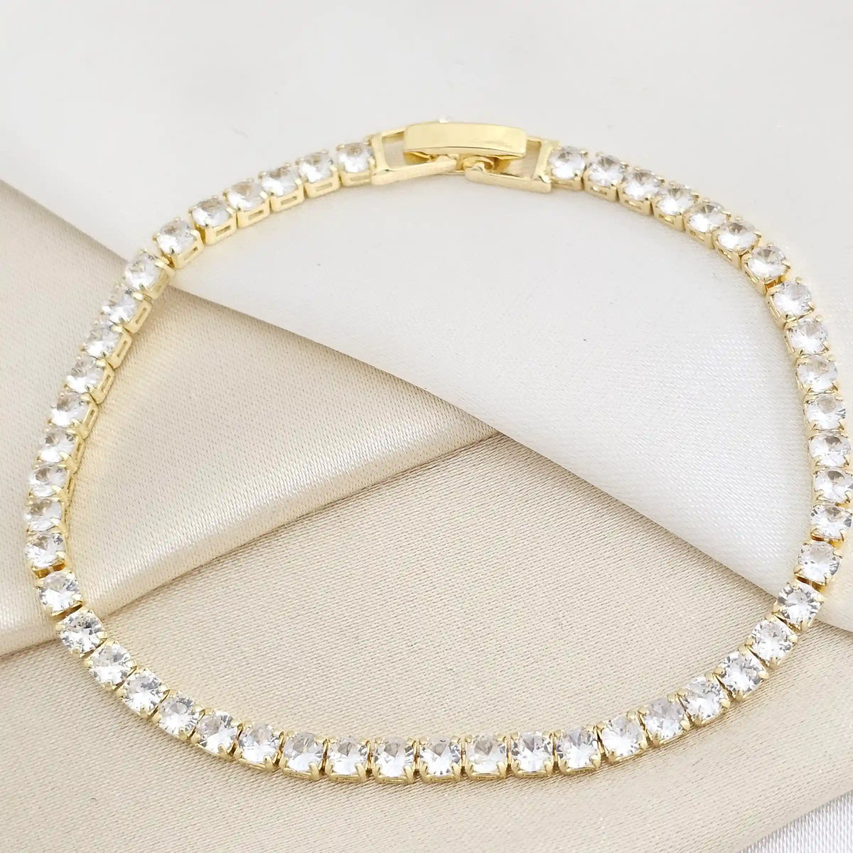 Pulsera Circones Cristal Con Broche Dorado Rf K7764