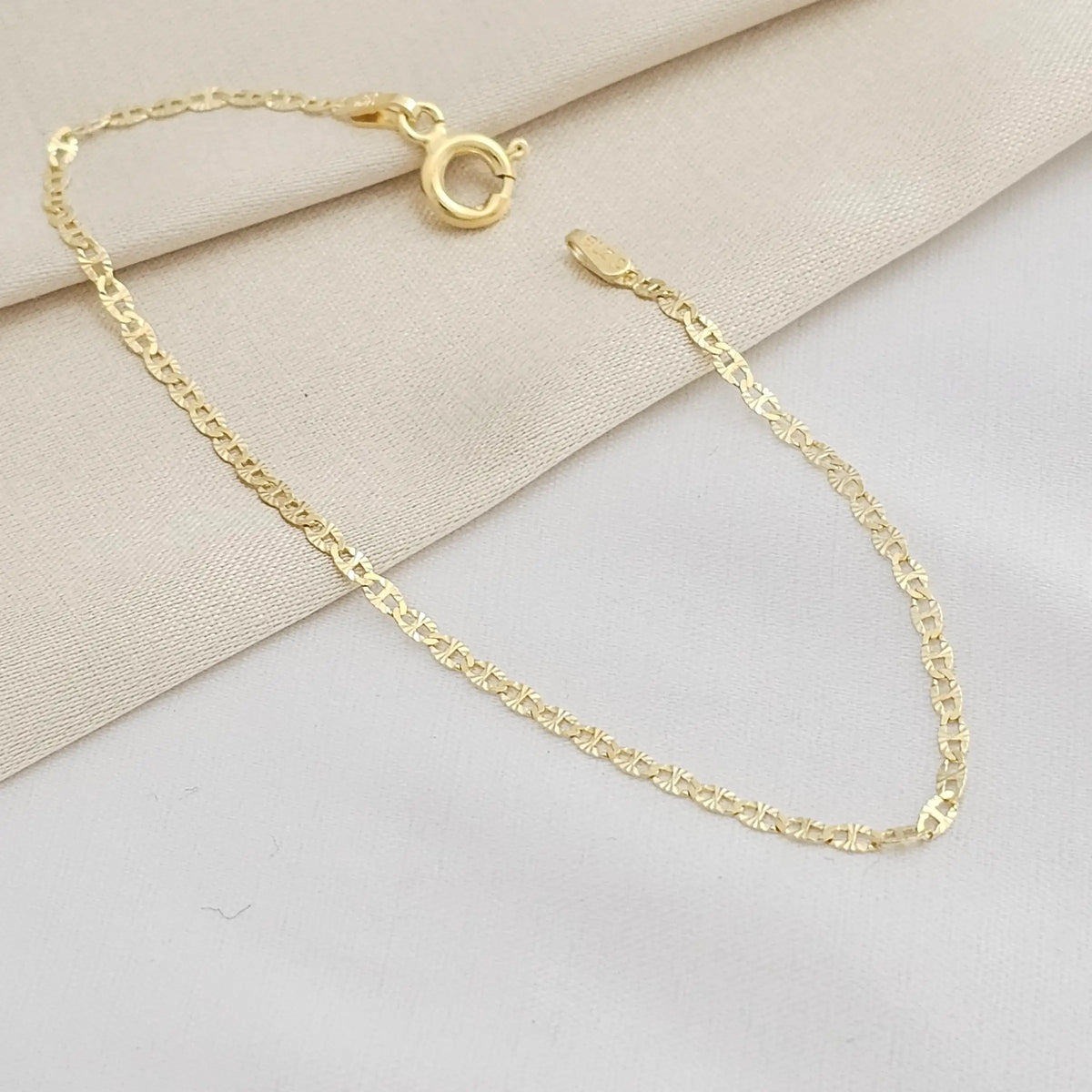 Pulsera Escalerita Con Destellos It 1.7 Mm 16.5 Cm Lam 18K B/55176