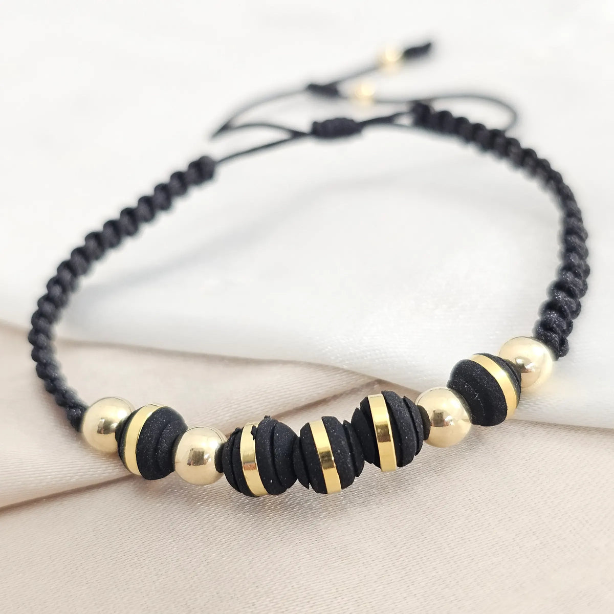 Pulsera Gold # 5 Neopreno Negra
