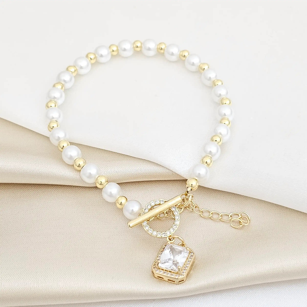 Pulsera Perlas Y Balines Con Dije Circon Cuadrado Rf K5746