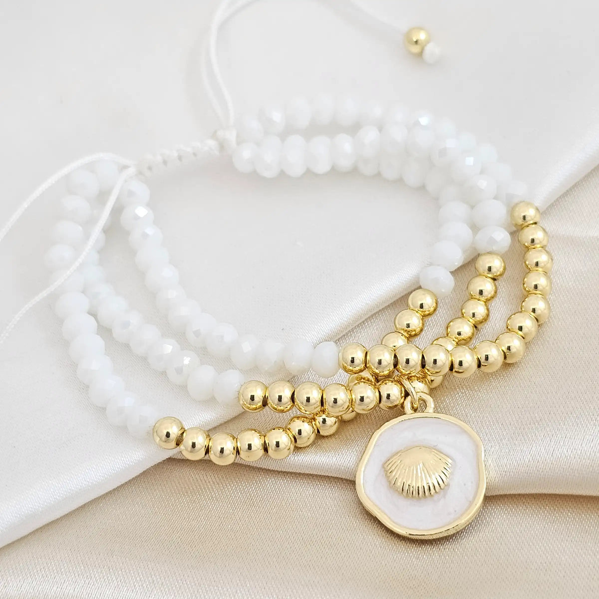 Pulsera Piedras Preciosas Y Balines Con Dije Concha Rf K4964