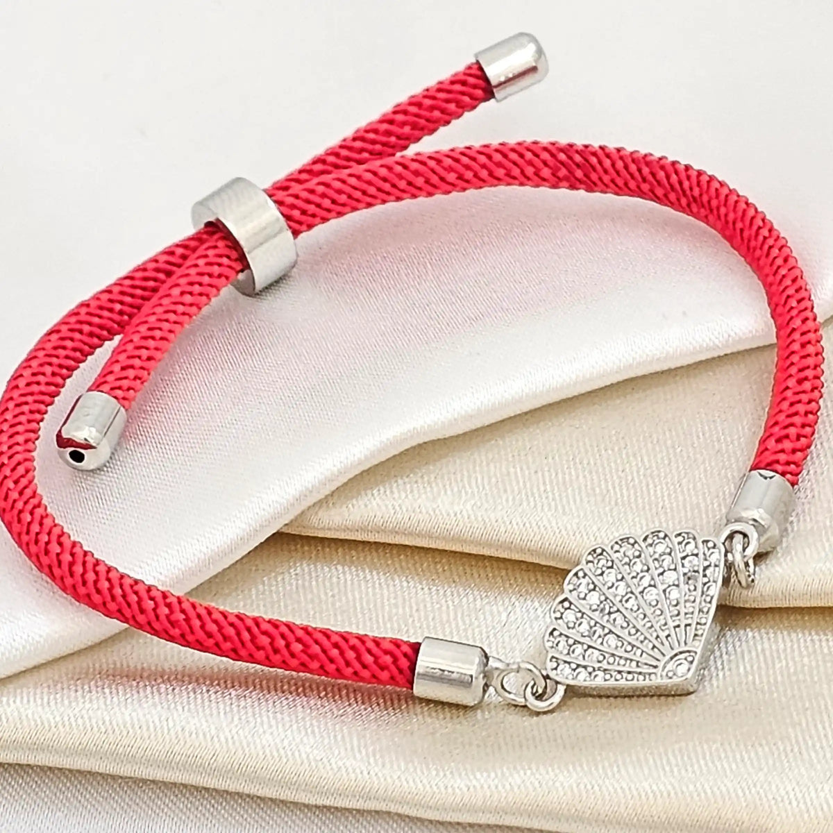 Pulsera Roja Ajustable C / Herraje Paracaidas Plate
