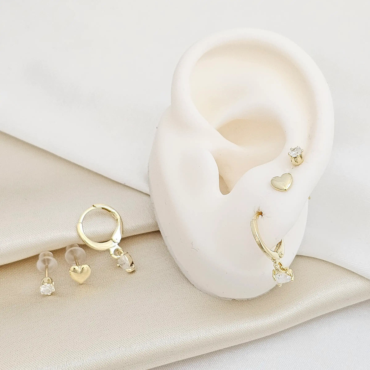 Set Dos Topos Y Candonga Corazones Dorado Rf K7337