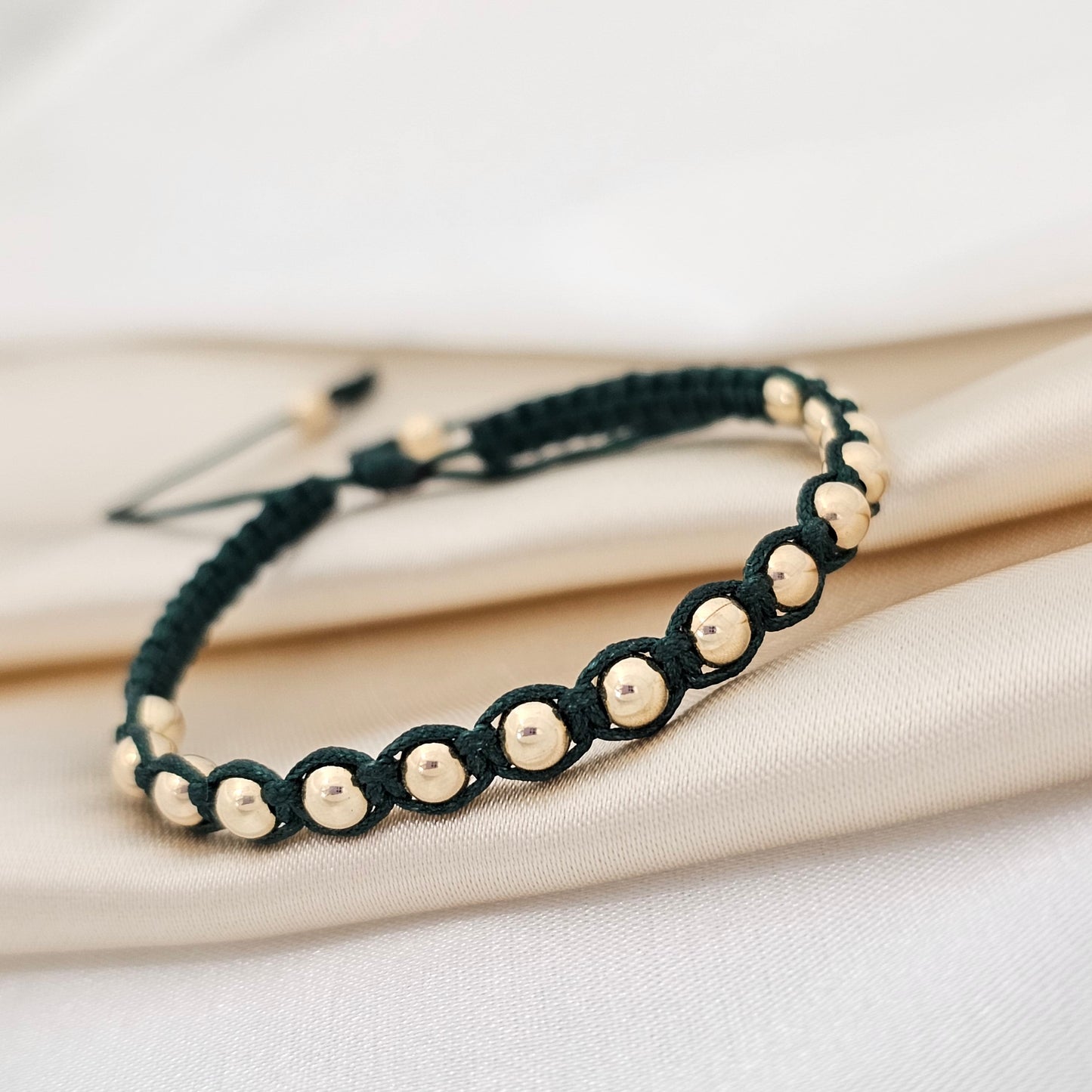 PULSERA GOLD MACRAME # 4 VERDE MILITAR
