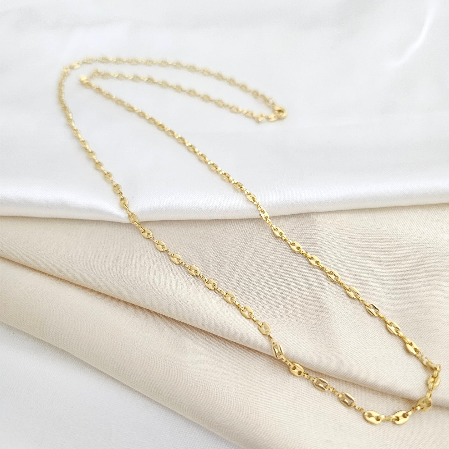 CADENA GUCCI DELGADA 65 CMS LAM 18K RF B/43038