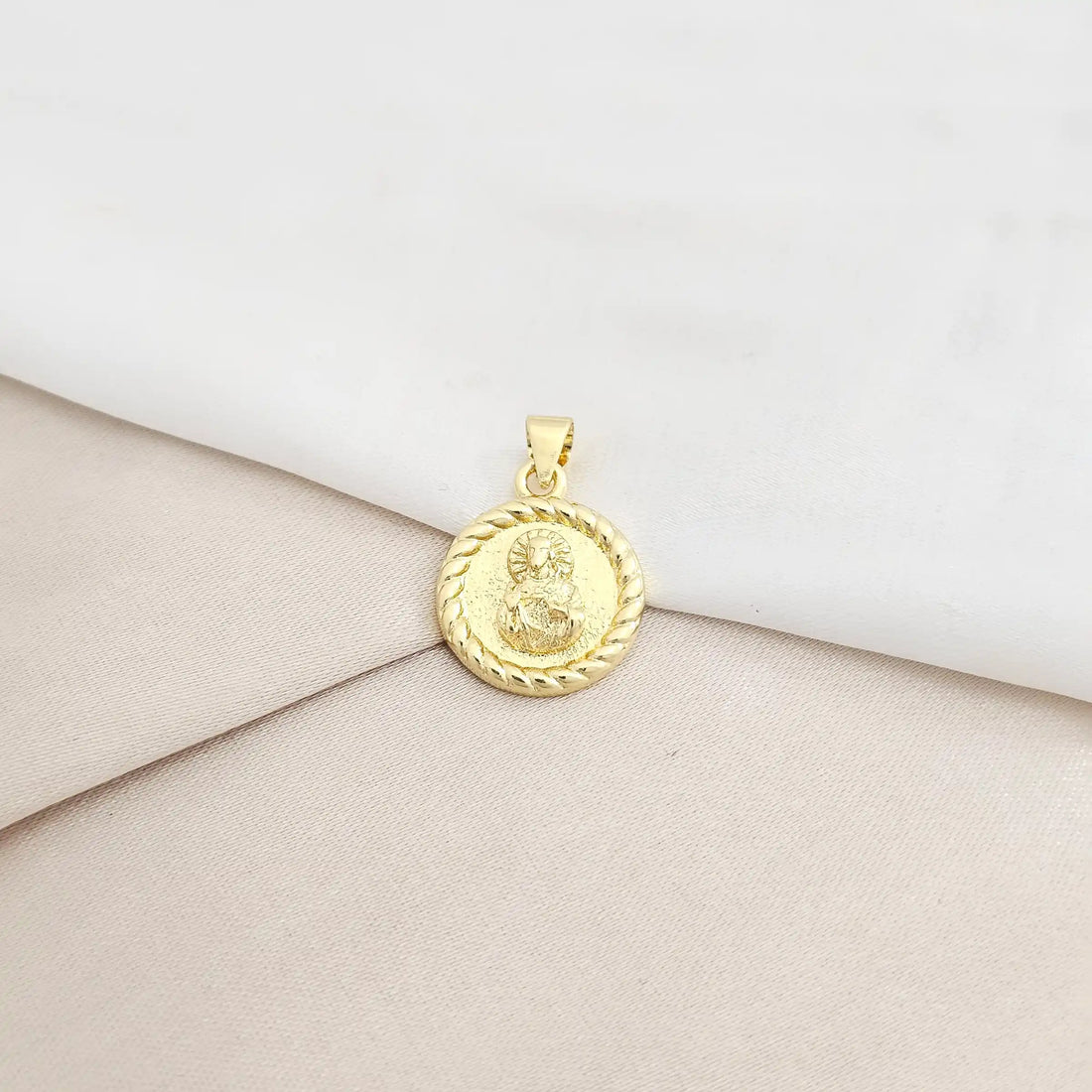 Aorende los diferentes materiales de las Joyas