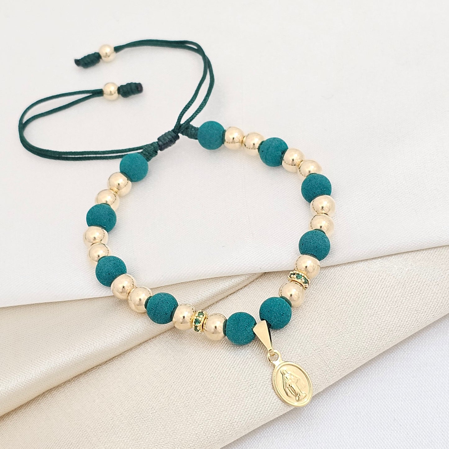 PULSERA GOLD # 5 VIRGEN MILAGROSA Y CIRCONIAS VERDE