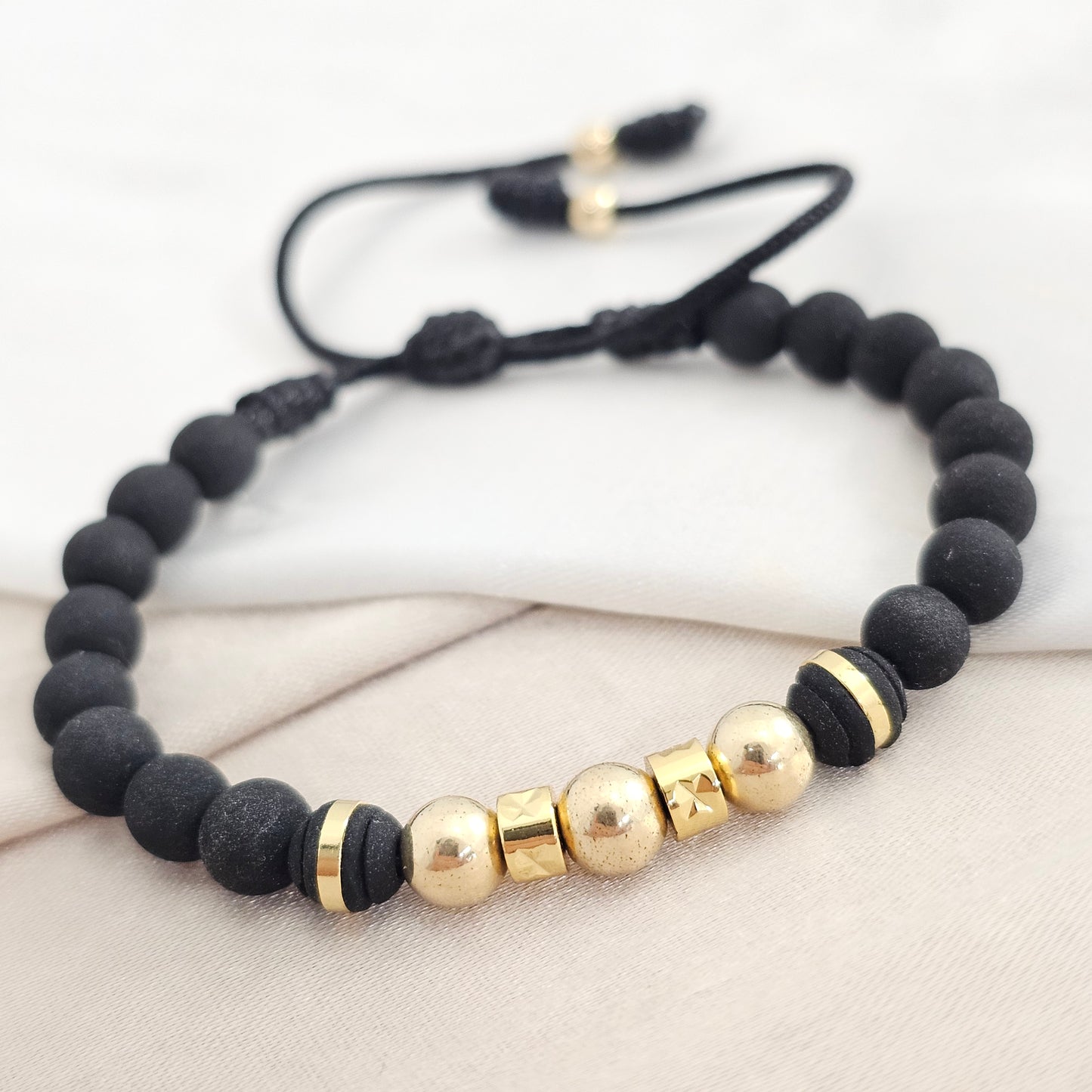 PULSERA GOLD HERRAJE CUADRADO # 6 NEGRA