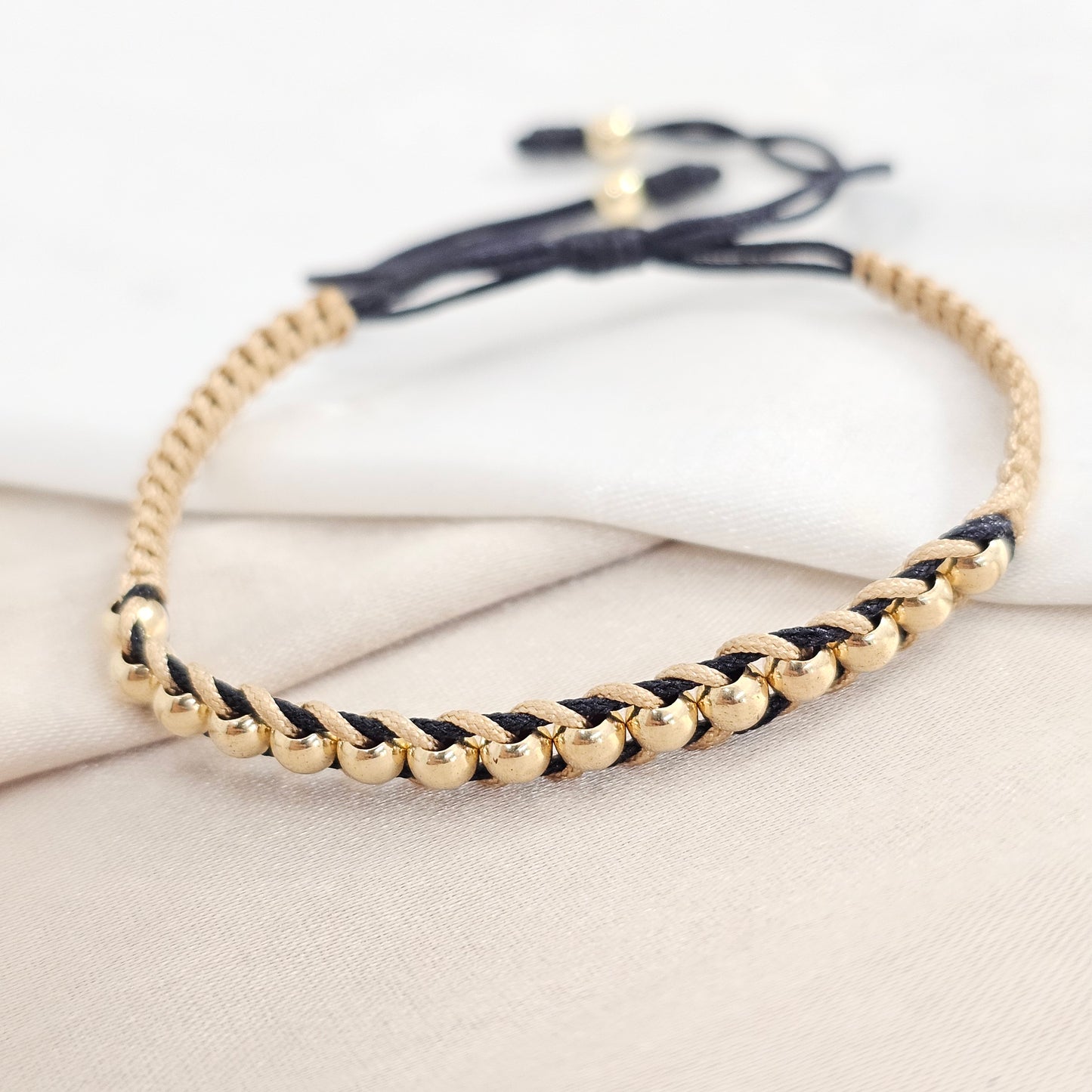 PULSERA GOLD DORADO # 4 DOS TONOS NEGRO Y BEIGE